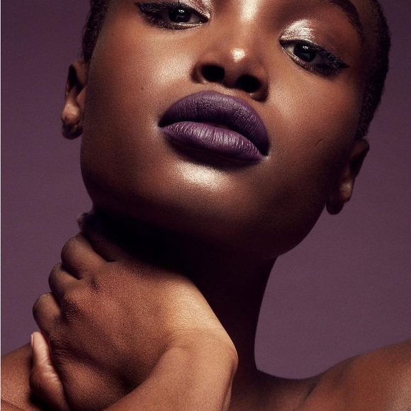 UNDEFEATED Fenty Beauty DISCONTINUED Stunna Lip Paint NWT - Picture 4 of 8